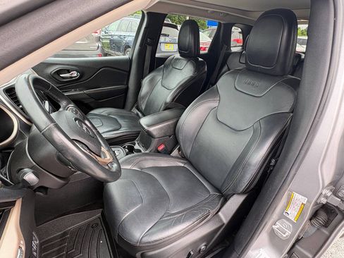 Used 2015 Jeep Cherokee Limited AWD/4WD image 8