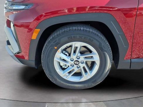 New 2026 Hyundai Tucson SE image 9