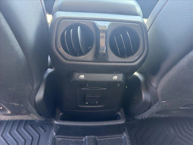 Used 2018 Jeep Wrangler Unlimited Rubicon AWD/4WD image 23