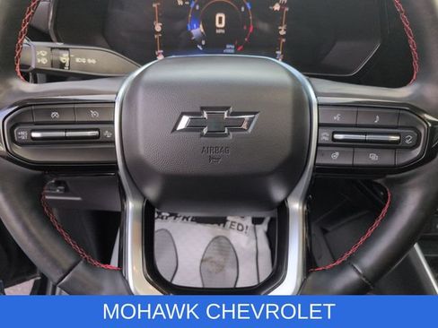 Certified 2023 Chevrolet Colorado Z71 w/ Z71 Convenience Package 2 AWD/4WD image 11