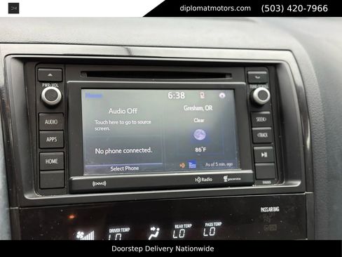 Used 2018 Toyota Sequoia TRD Sport image 33