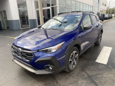 Used 2024 Subaru Crosstrek 2.0i Premium image 4
