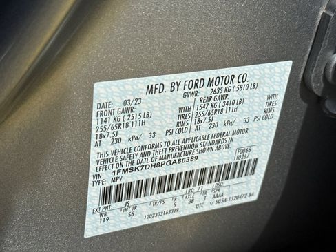 Used 2023 Ford Explorer XLT w/ Equipment Group 202A RWD image 30