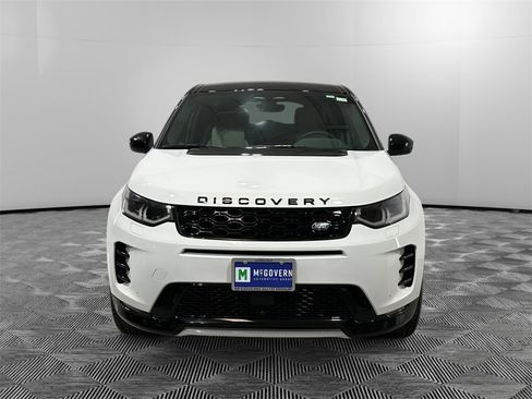 Used 2025 Land Rover Discovery Sport Dynamic SE image 8