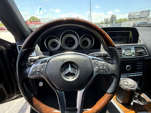 Used 2016 Mercedes-Benz E 400 Cabriolet image 11