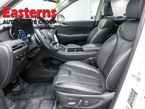Used 2023 Hyundai Palisade Limited image 14