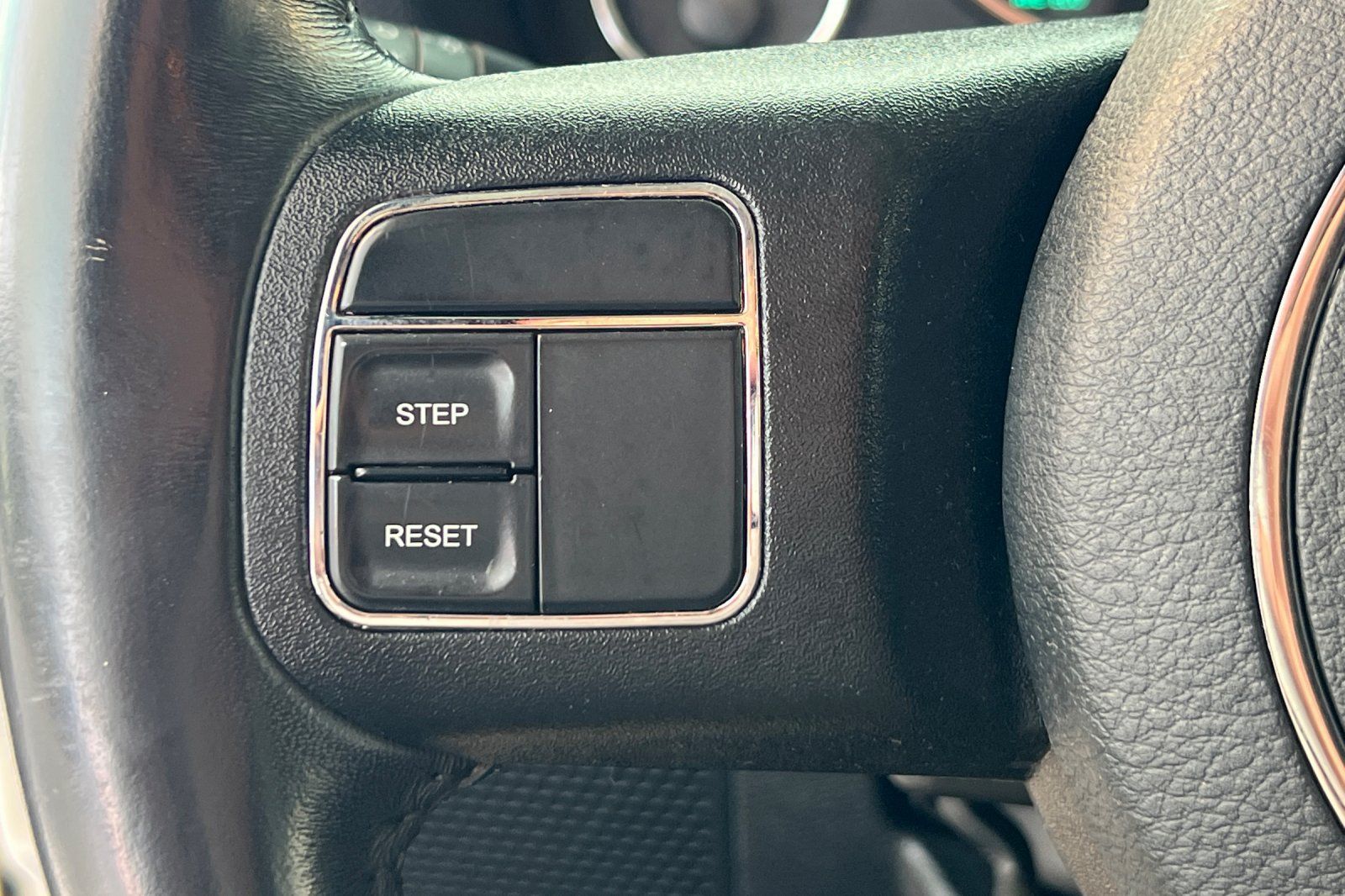 Used 2018 Jeep Wrangler Unlimited Sport S AWD/4WD image 28