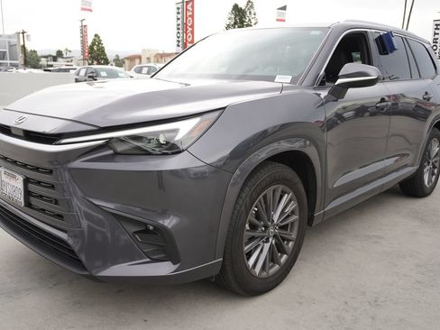 Used 2026 Lexus TX 350 FWD w/ Convenience Package image 3