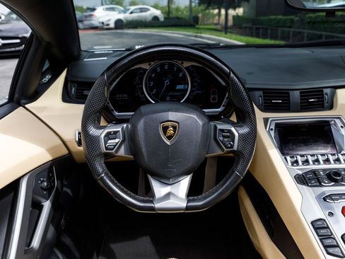 Used 2014 Lamborghini Aventador LP 700-4 AWD/4WD image 16