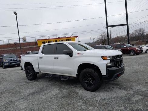 Used 2020 Chevrolet Silverado 1500 Custom Trail Boss w/ Infotainment Package image 3