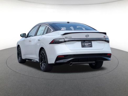 New 2026 Nissan Sentra SR image 7