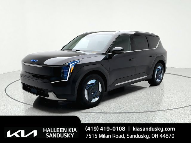 Certified 2026 Kia EV9 Wind AWD/4WD image 1