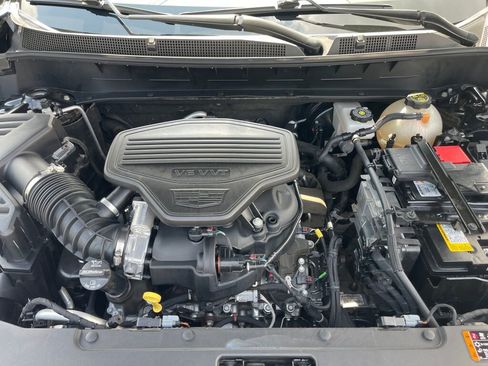 Used 2024 Cadillac XT6 Sport w/ Platinum Package image 26