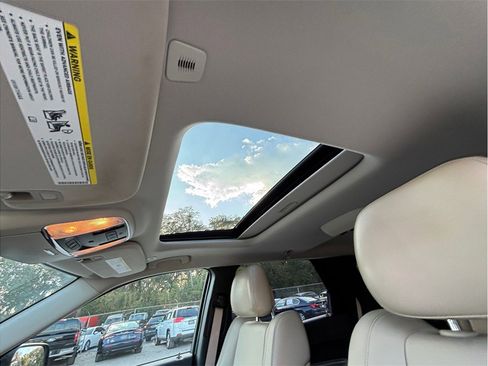 Used 2018 Dodge Durango GT w/ Technology Group image 36