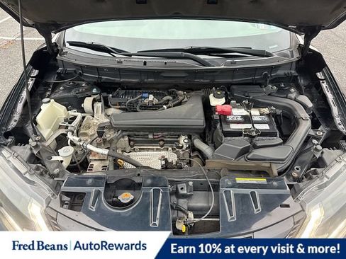 Used 2018 Nissan Rogue SV AWD/4WD image 33
