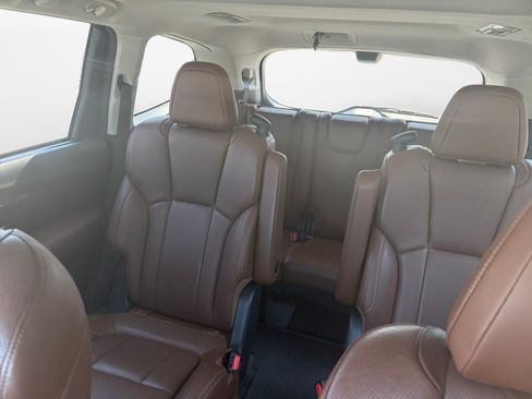 Used 2022 Subaru Ascent Touring w/ Popular Package #2A AWD/4WD image 15