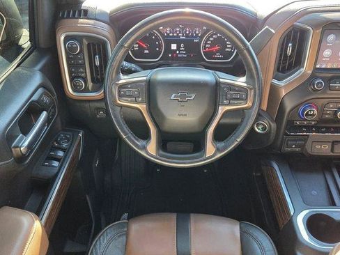 Used 2021 Chevrolet Silverado 1500 High Country image 11