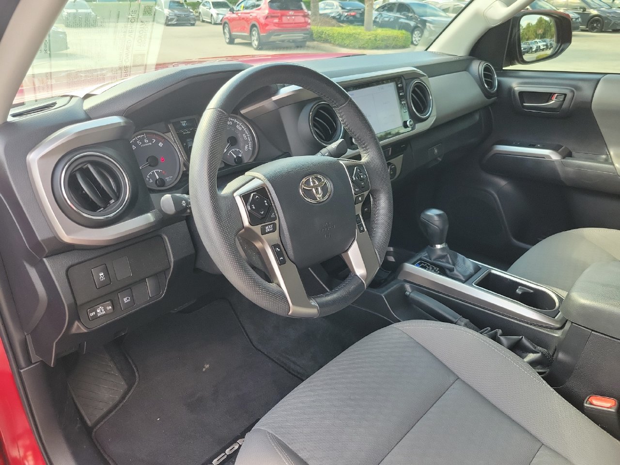 Used 2023 Toyota Tacoma SR5 RWD image 15