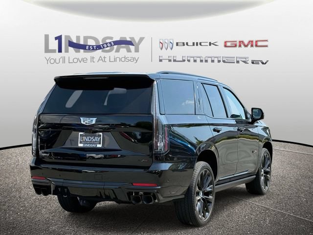 Used 2026 Cadillac Escalade V w/ LPO, ONYX Package AWD/4WD image 3