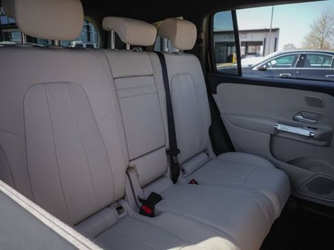 Certified 2026 Mercedes-Benz GLB 250 4MATIC image 28