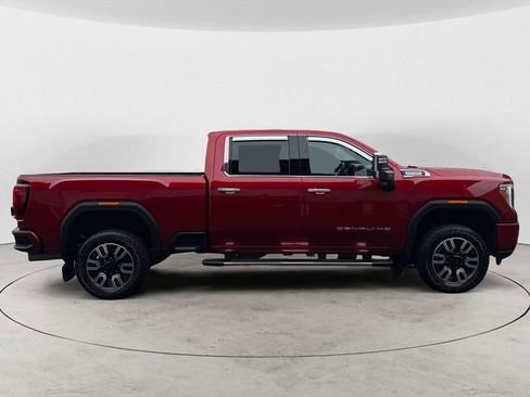 Used 2022 GMC Sierra 3500 Denali image 6