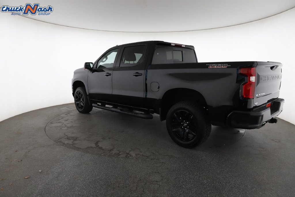 Used 2022 Chevrolet Silverado 1500 LT Trail Boss w/ Convenience Package II AWD/4WD image 9