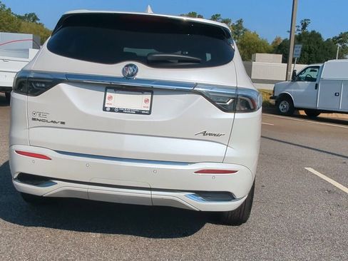 Used 2023 Buick Enclave Avenir w/ Avenir Technology Package image 7