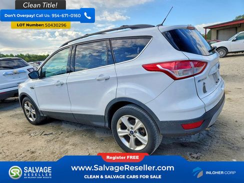 Used 2015 Ford Escape SE image 3