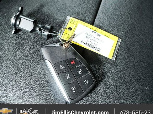 Used 2024 Chevrolet Suburban Z71 w/ Luxury Package image 42