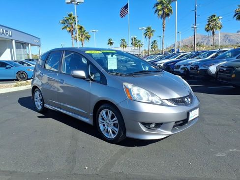 Used 2010 Honda Fit Sport image 32