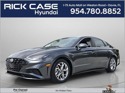Used 2023 Hyundai Sonata SEL w/ Winter Weather Package FWD image 1