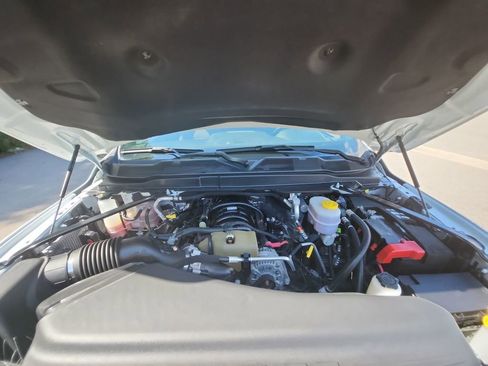 Used 2024 RAM 3500 Tradesman w/ Chrome Appearance Group image 33