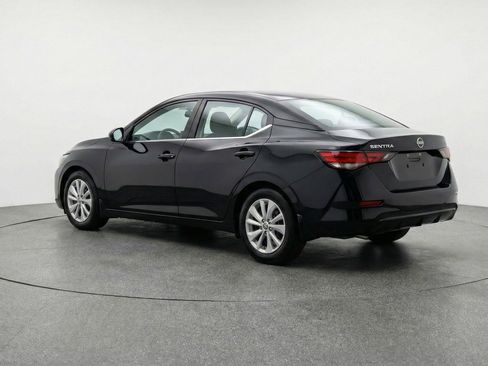 Used 2025 Nissan Sentra S image 6