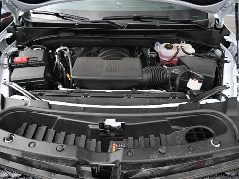 Used 2026 Cadillac Escalade Sport w/ LPO, ONYX Package image 27