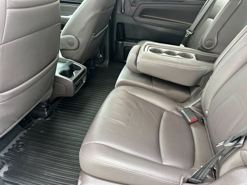 Used 2024 Honda Odyssey Touring image 13