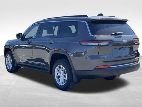New 2025 Jeep Grand Cherokee L Laredo image 5