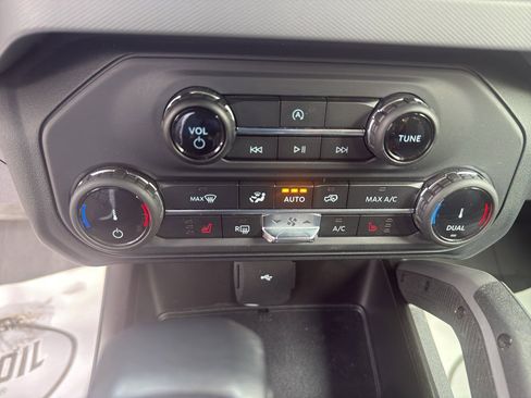 Used 2022 Ford Bronco Big Bend image 18