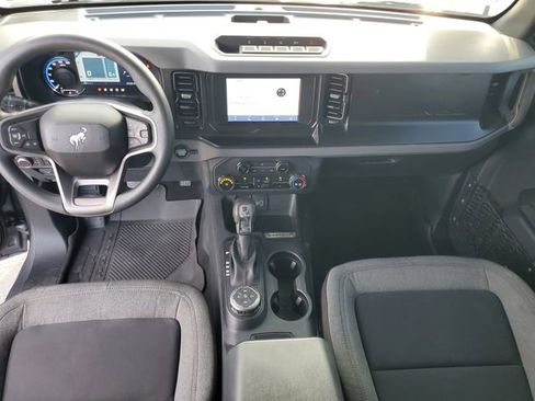 Used 2023 Ford Bronco 2-Door w/ Sasquatch Package image 22