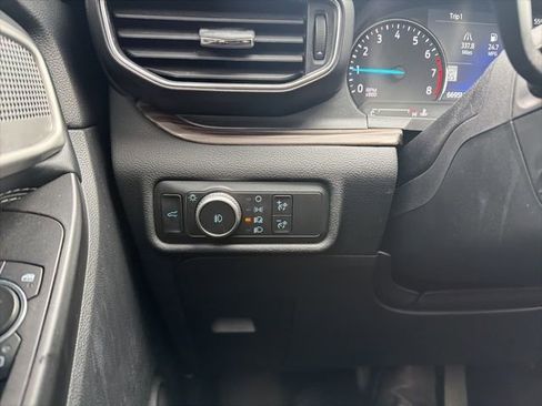 Certified 2020 Ford Explorer Limited w/ Class III Trailer Tow Package image 26