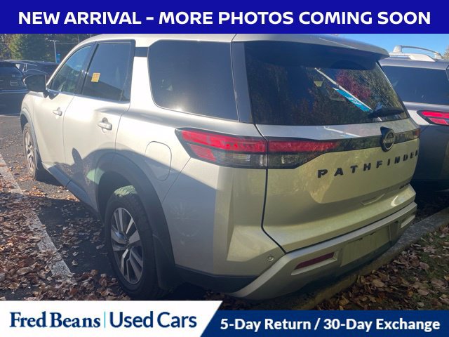 Certified 2024 Nissan Pathfinder SL w/ Black Appearance Package AWD/4WD image 4