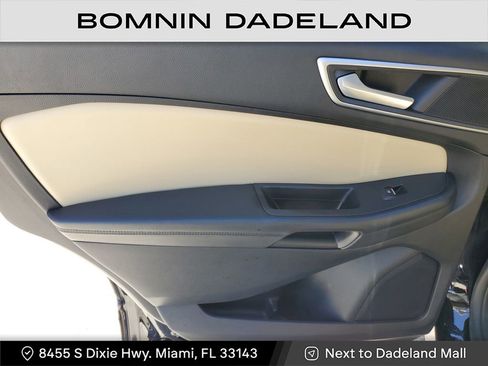 Used 2021 Ford Edge SEL w/ Convenience Package image 10