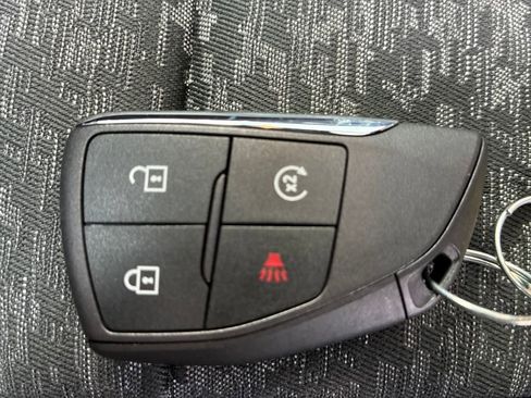 Used 2024 Chevrolet Colorado Z71 w/ Z71 Convenience Package 2 image 30