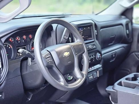 Used 2025 Chevrolet Silverado 1500 Custom AWD/4WD image 12