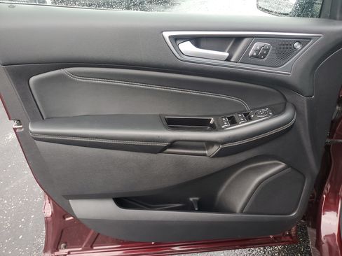 Used 2020 Ford Edge Titanium AWD/4WD image 21