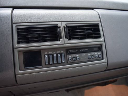 Used 1994 Chevrolet Blazer 4WD image 38