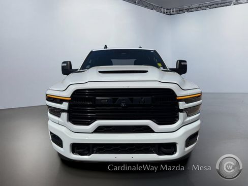 Used 2025 RAM 3500 Laramie AWD/4WD image 9