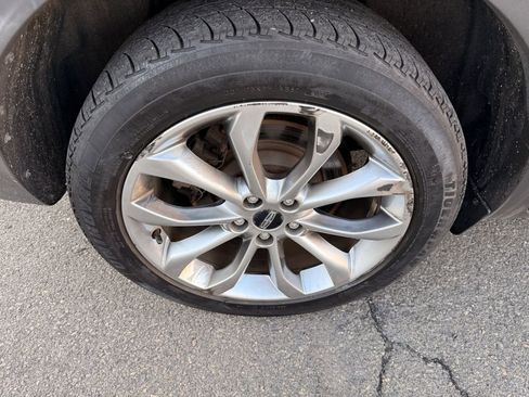 Used 2017 Lincoln MKC Select w/ Select Plus Package image 26