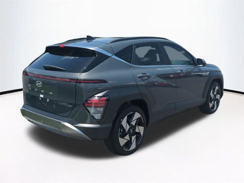 New 2026 Hyundai Kona Limited FWD image 5