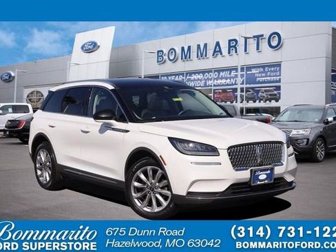 Used 2022 Lincoln Corsair AWD w/ Premium Package image 1