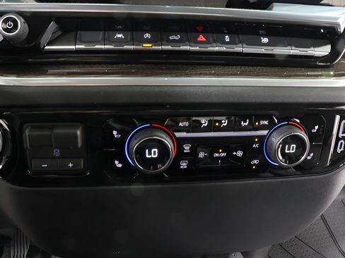 New 2026 Chevrolet Silverado 1500 RST w/ RST Select Package AWD/4WD image 10